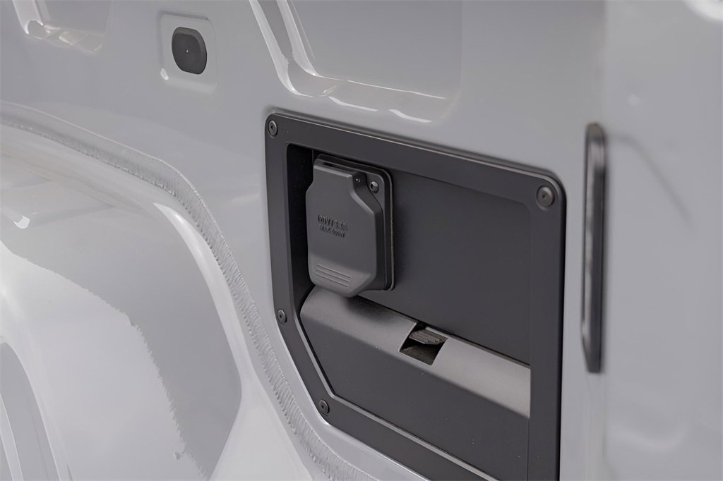 New 2026 GMC Sierra EV Elevation image 30