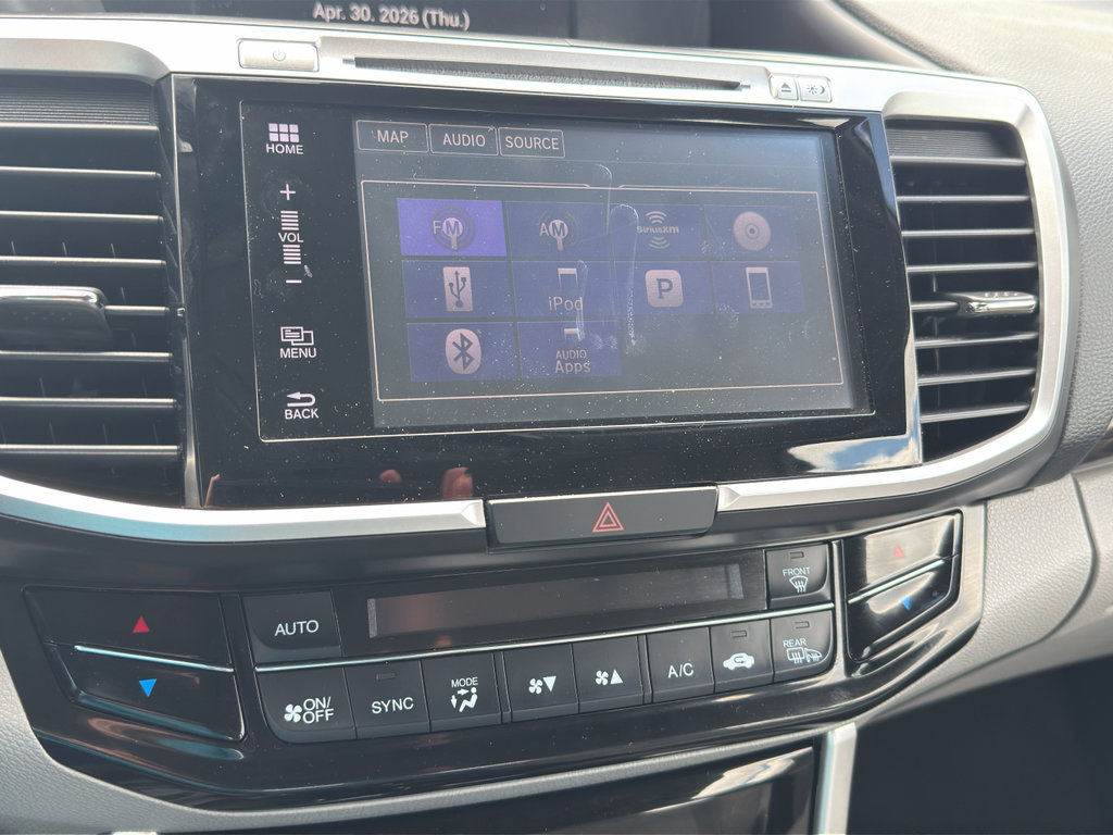 Used 2016 Honda Accord Touring image 22