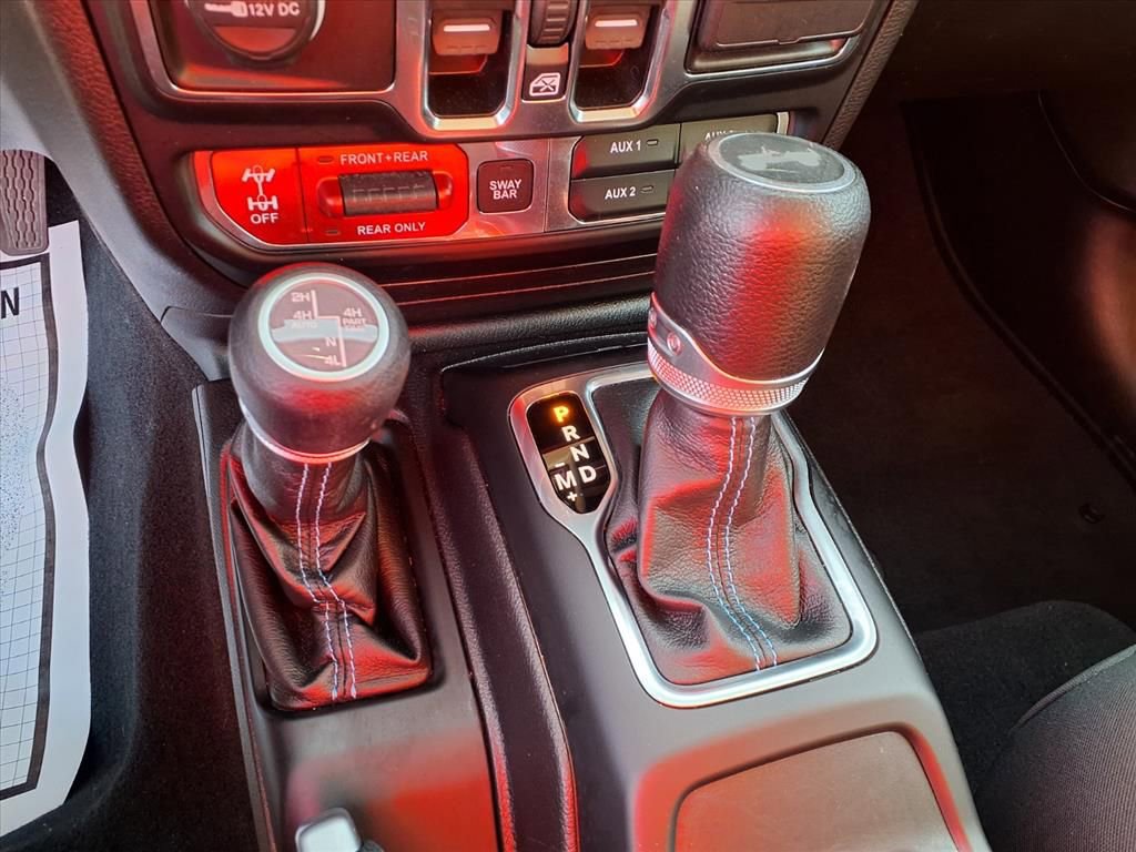 Used 2022 Jeep Wrangler Unlimited Rubicon 4xe w/ Cold Weather Group image 20