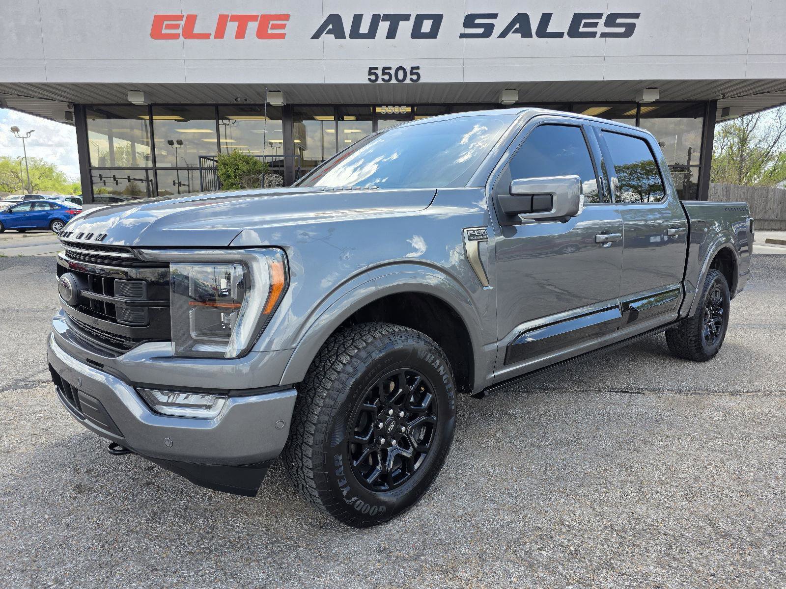 Used 2022 Ford F150 Platinum w/ Equipment Group 701A High AWD/4WD image 1
