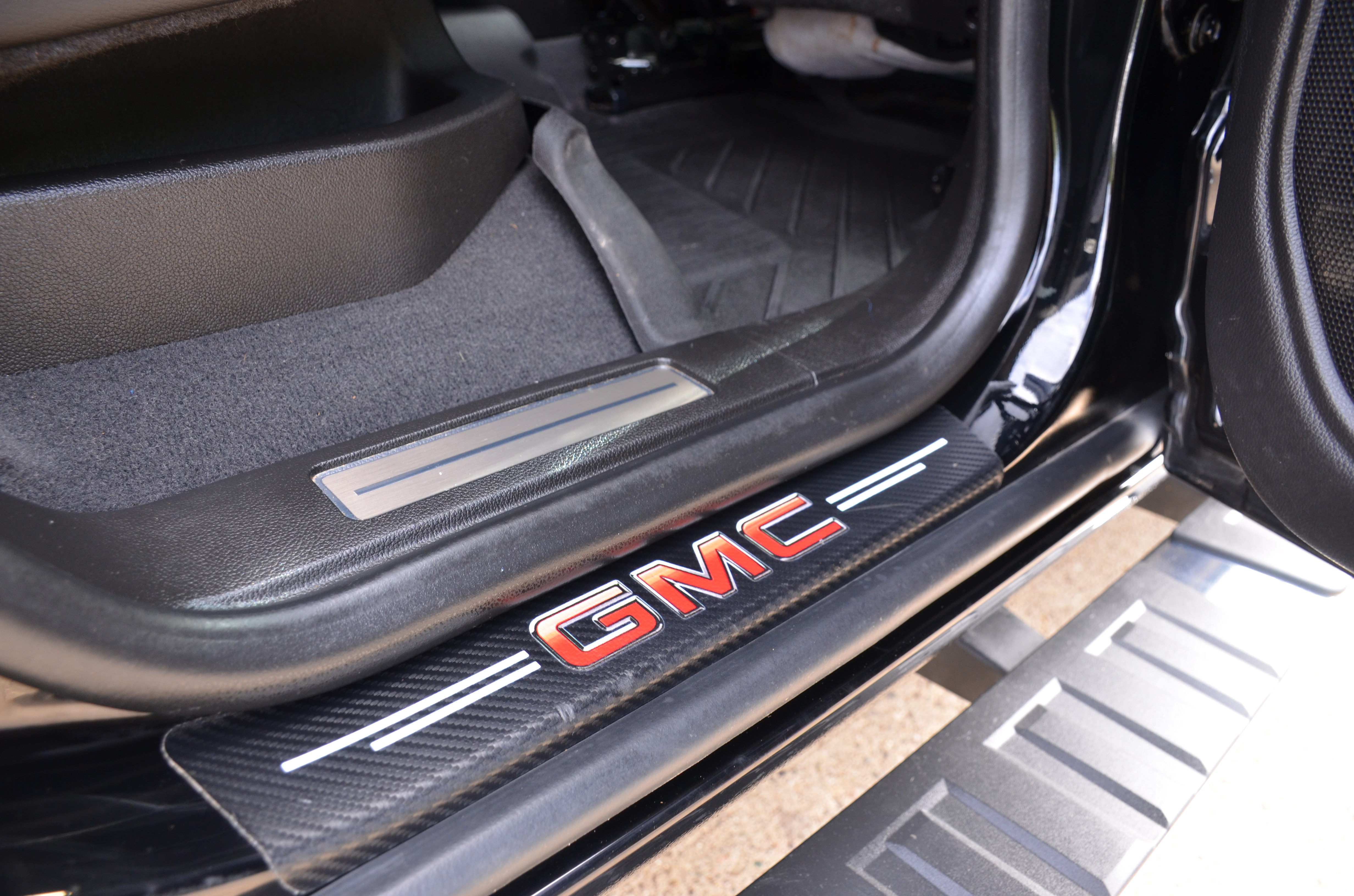 Used 2020 GMC Canyon Denali AWD/4WD image 46