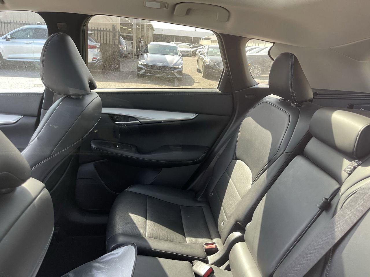 Used 2021 INFINITI QX50 Essential w/ Convenience Package image 9