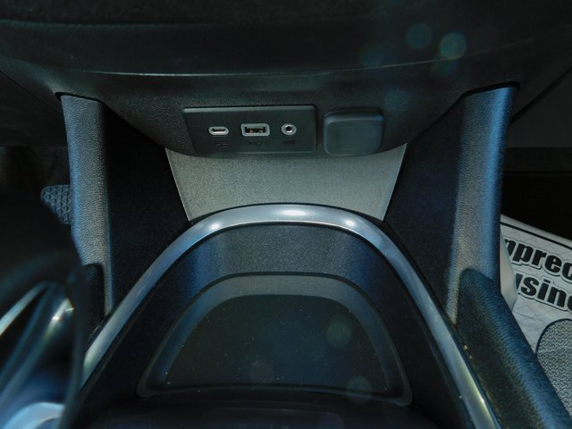 Used 2025 Chevrolet Malibu LT image 28