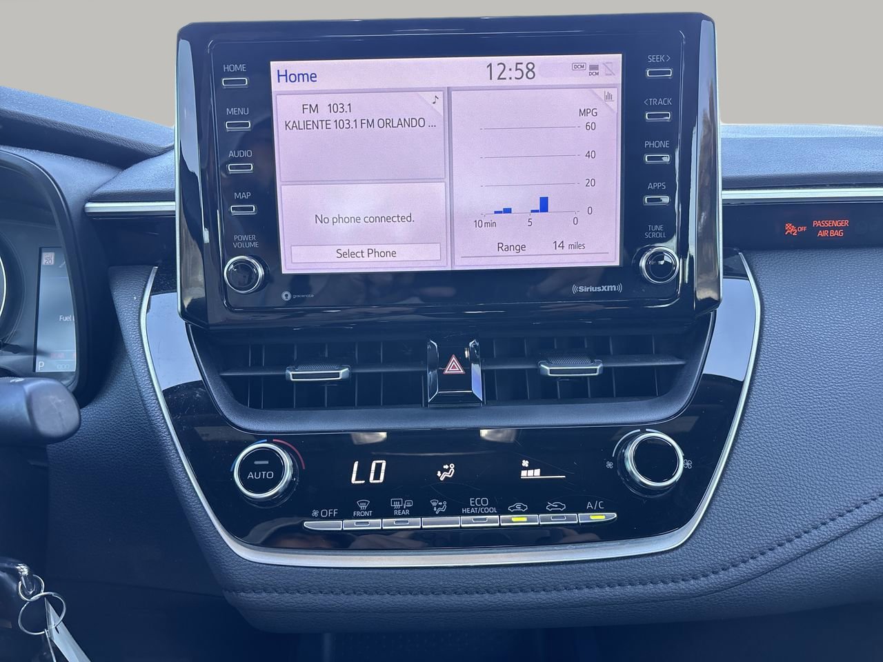 Used 2021 Toyota Corolla SE image 20