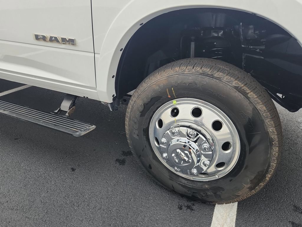 New 2026 RAM 3500 Longhorn image 25