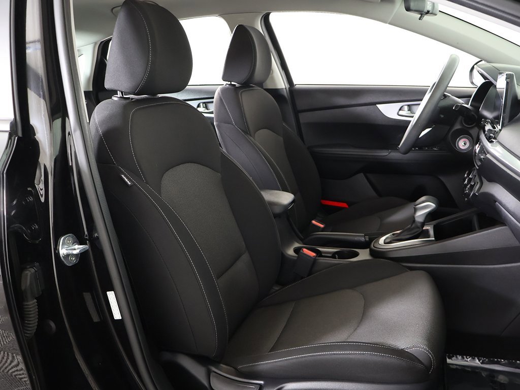 Used 2022 Kia Forte LXS w/ LXS Technology Package image 30