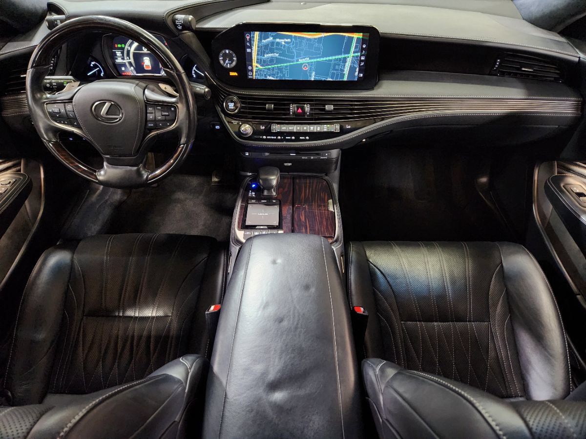 Used 2021 Lexus LS 500 RWD image 46