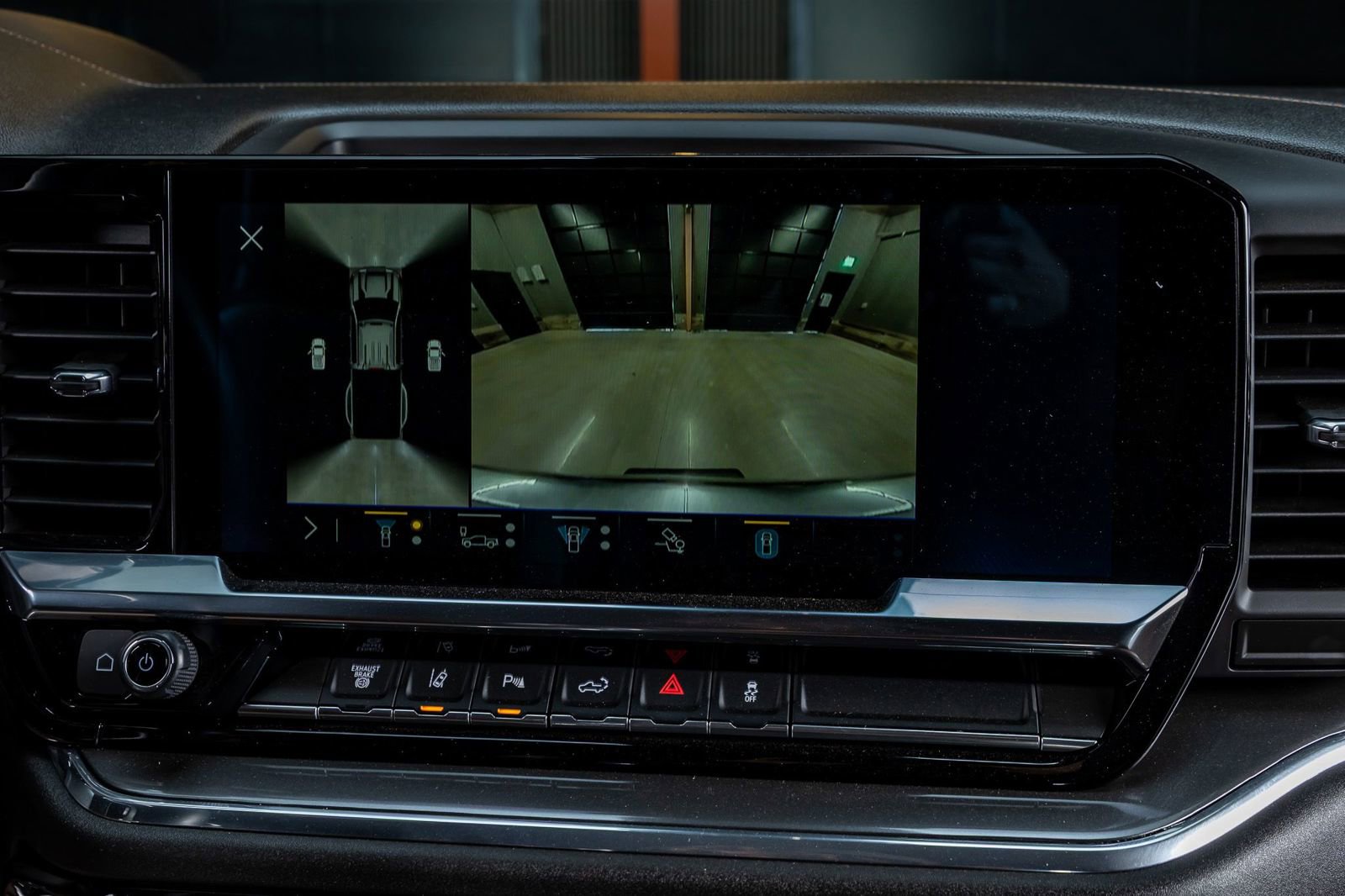 Used 2024 Chevrolet Silverado 3500 High Country w/ High Country Premium Package image 26