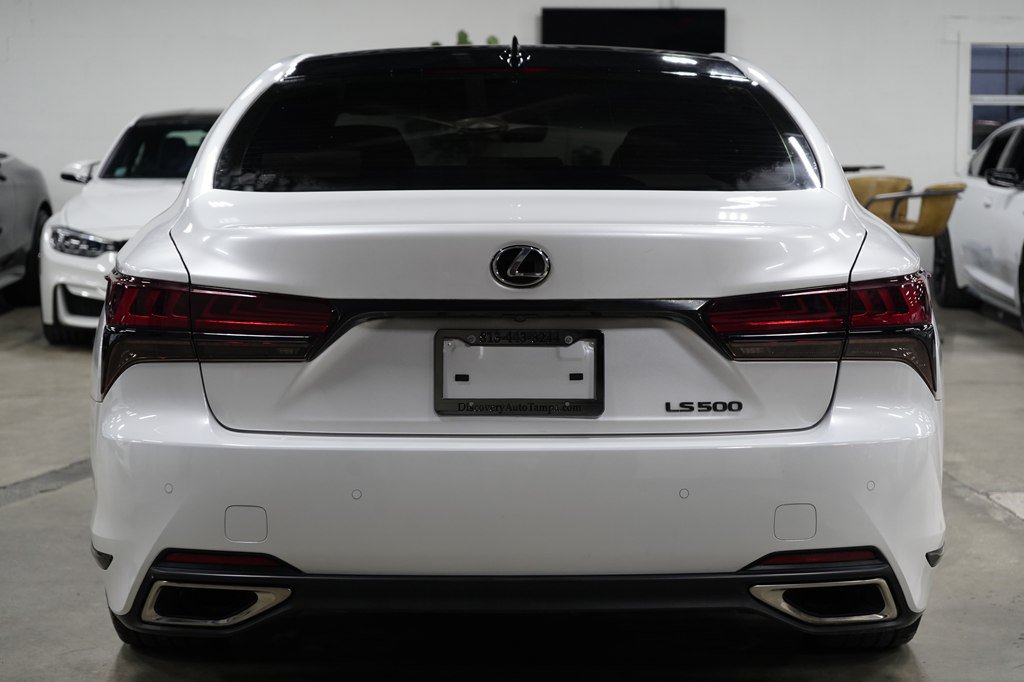 Used 2022 Lexus LS 500 w/ Interior Upgrade Package RWD image 4