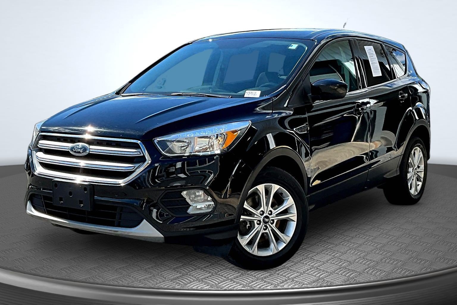 Used 2017 Ford Escape SE