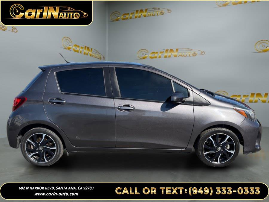 Used 2017 Toyota Yaris SE w/ Carpet Mat Package image 4