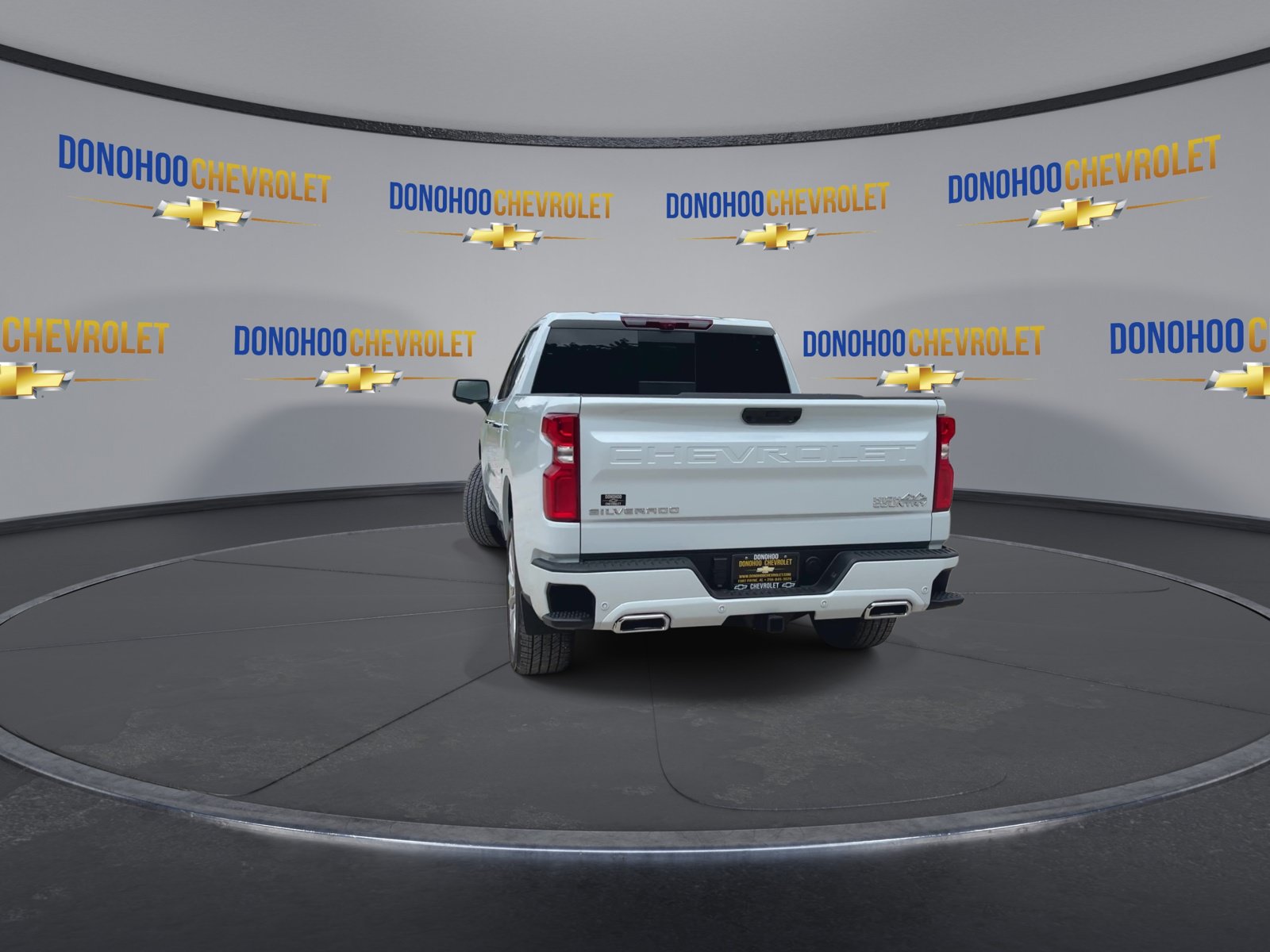 New 2026 Chevrolet Silverado 1500 High Country AWD/4WD image 10