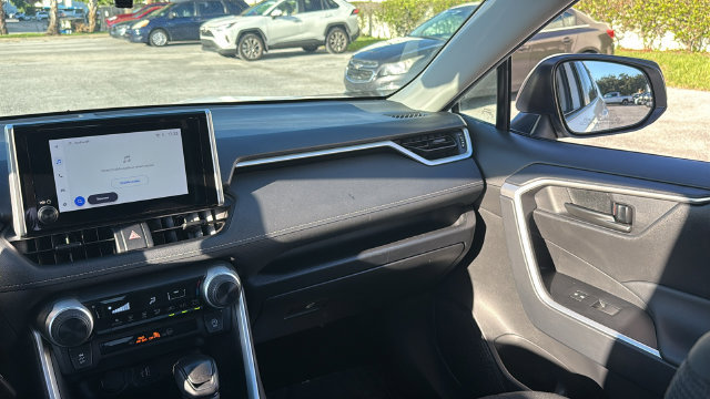 Used 2025 Toyota RAV4 LE FWD image 15