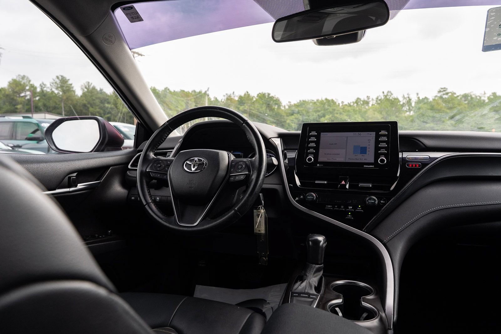 Used 2023 Toyota Camry SE FWD image 30