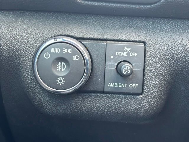 Used 2017 Chevrolet Traverse LT w/ Style and Technology Package image 21