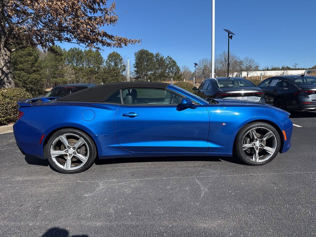 Used 2016 Chevrolet Camaro SS image 2