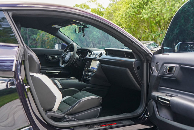 Used 2022 Ford Mustang Shelby GT500 w/ Technology Package image 30