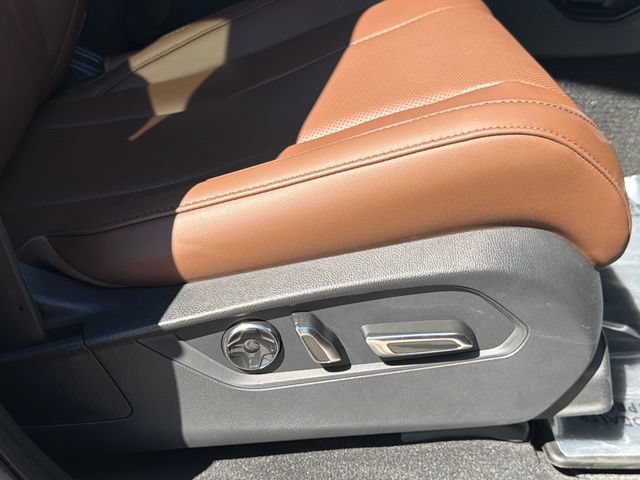 Used 2024 Acura MDX SH-AWD w/ Technology Package image 53