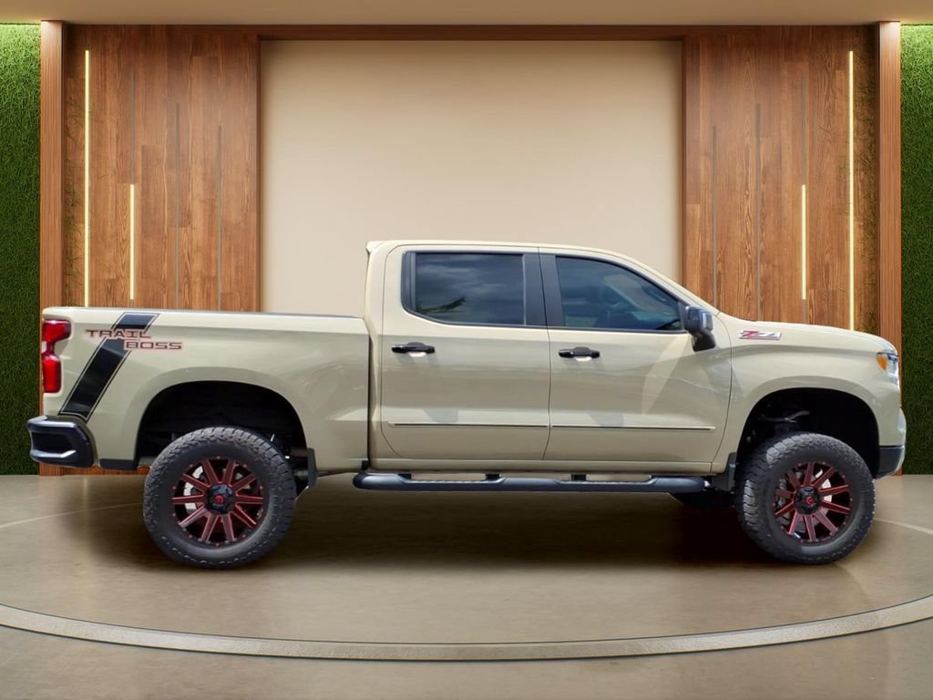 Certified 2022 Chevrolet Silverado 1500 LT Trail Boss w/ LT Trail Boss Premium Package AWD/4WD image 35