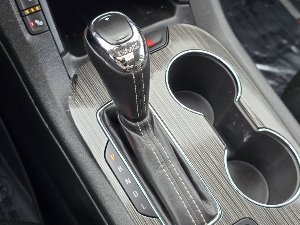 Used 2019 GMC Acadia SLT w/ LPO, Floor Liner Package image 34