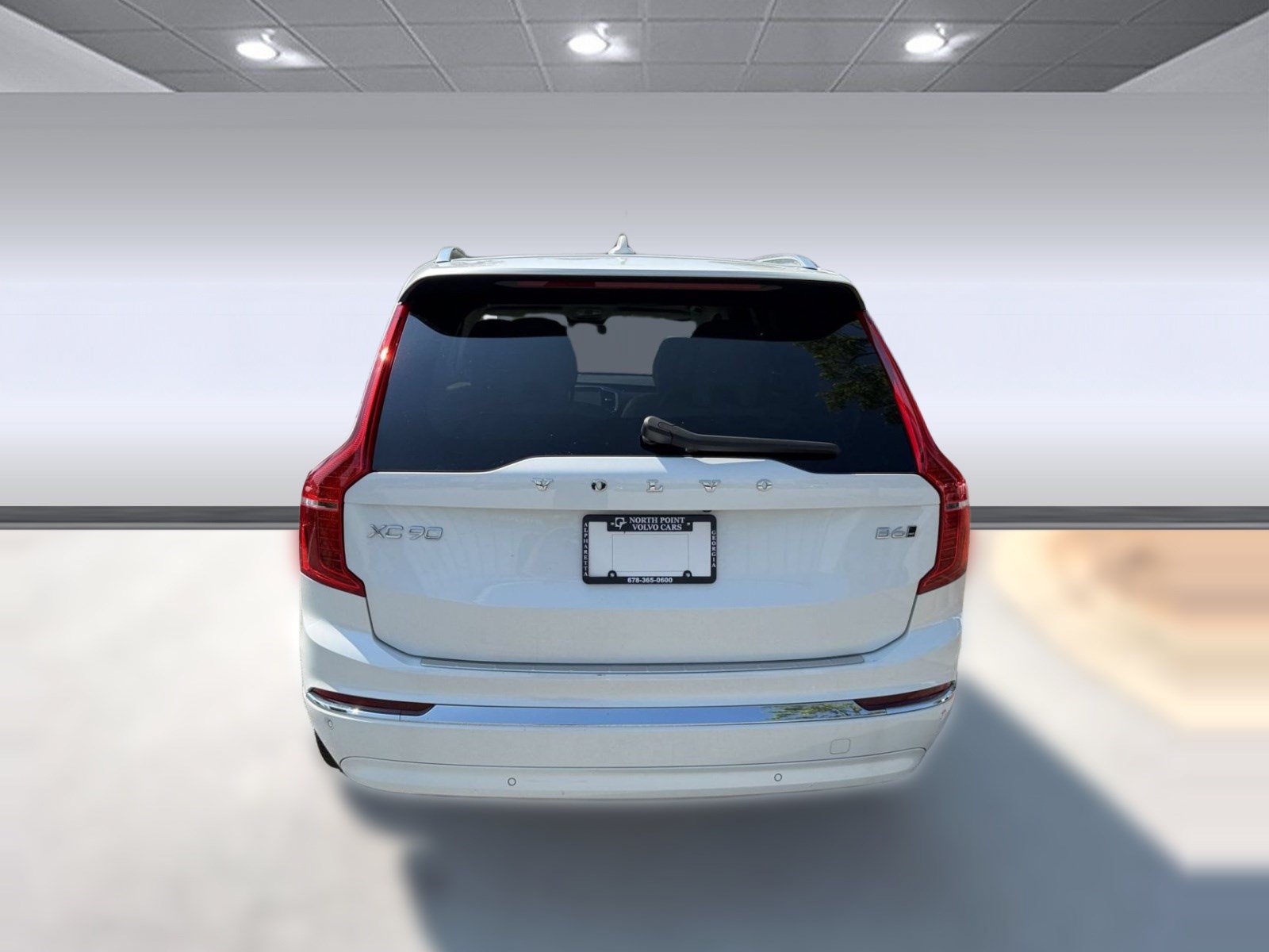 Certified 2025 Volvo XC90 B6 Plus w/ Protection Package Premier AWD/4WD image 10