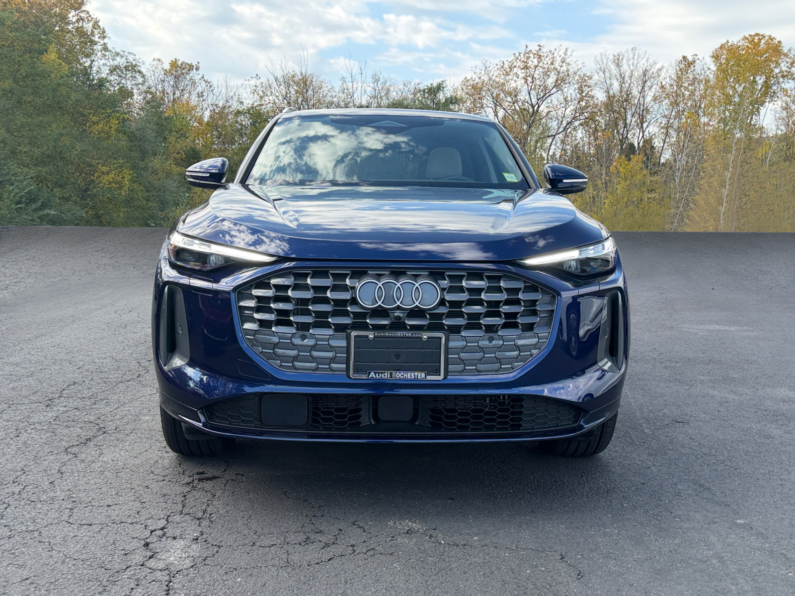 Used 2025 Audi Q5 Premium Plus w/ Premium Plus AWD/4WD image 6