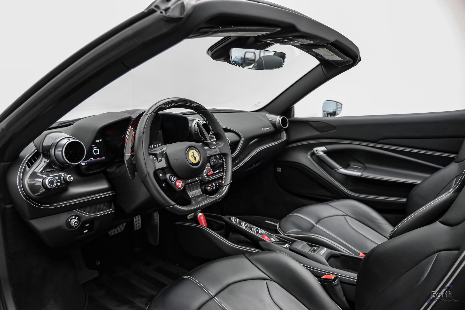Used 2022 Ferrari F8 Tributo RWD image 46