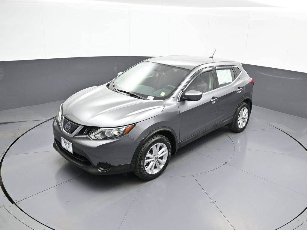 Used 2019 Nissan Rogue Sport S w/ Appearance Package FWD image 32