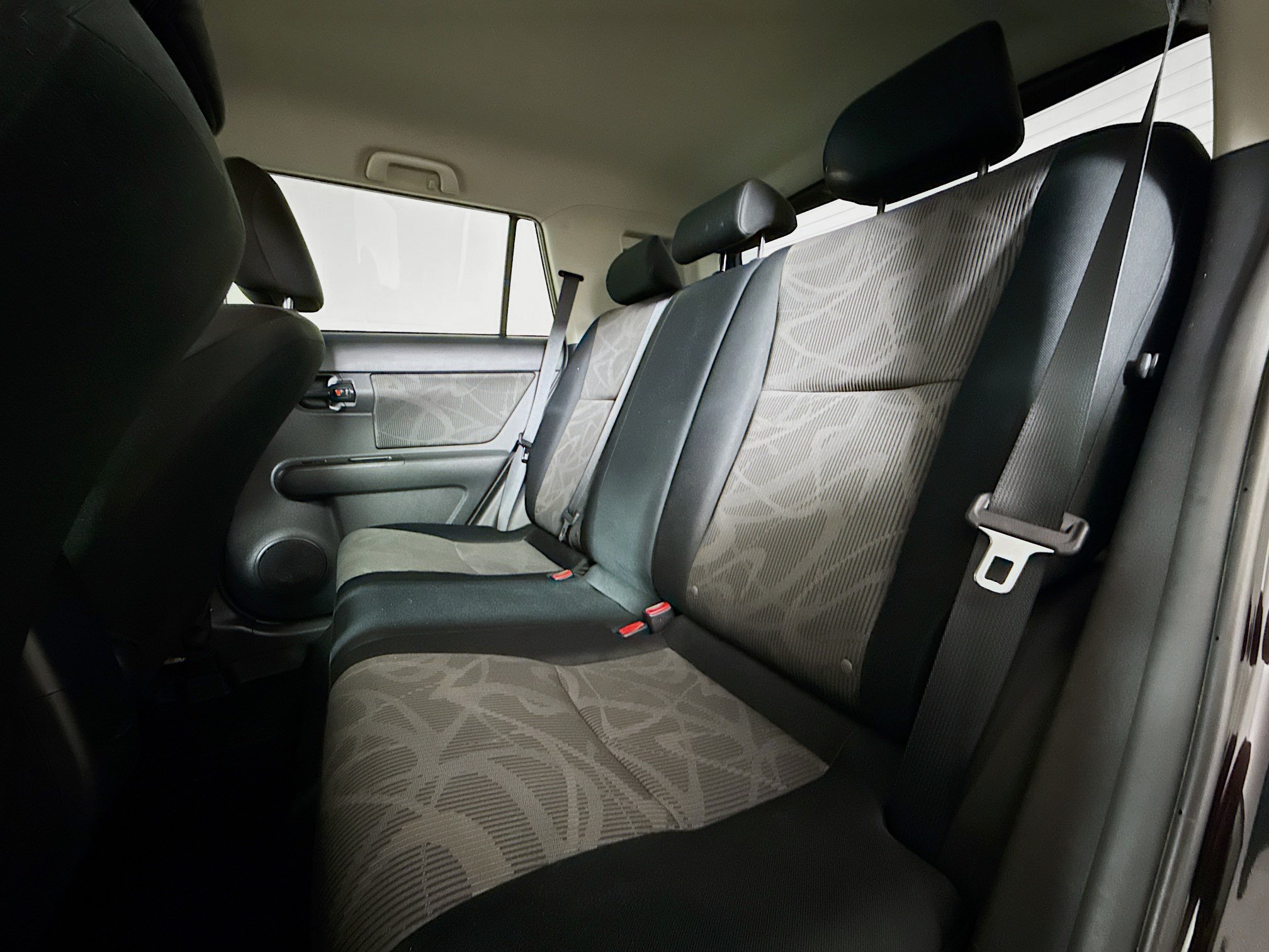 Used 2014 Scion xB FWD image 19