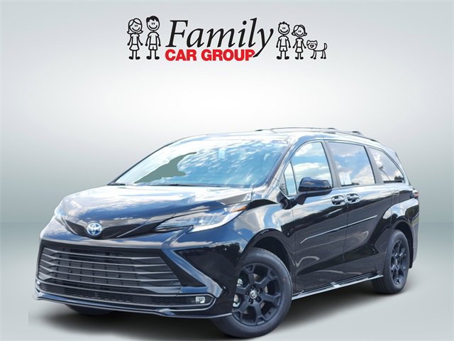 New 2025 Toyota Sienna XLE Woodland Edition