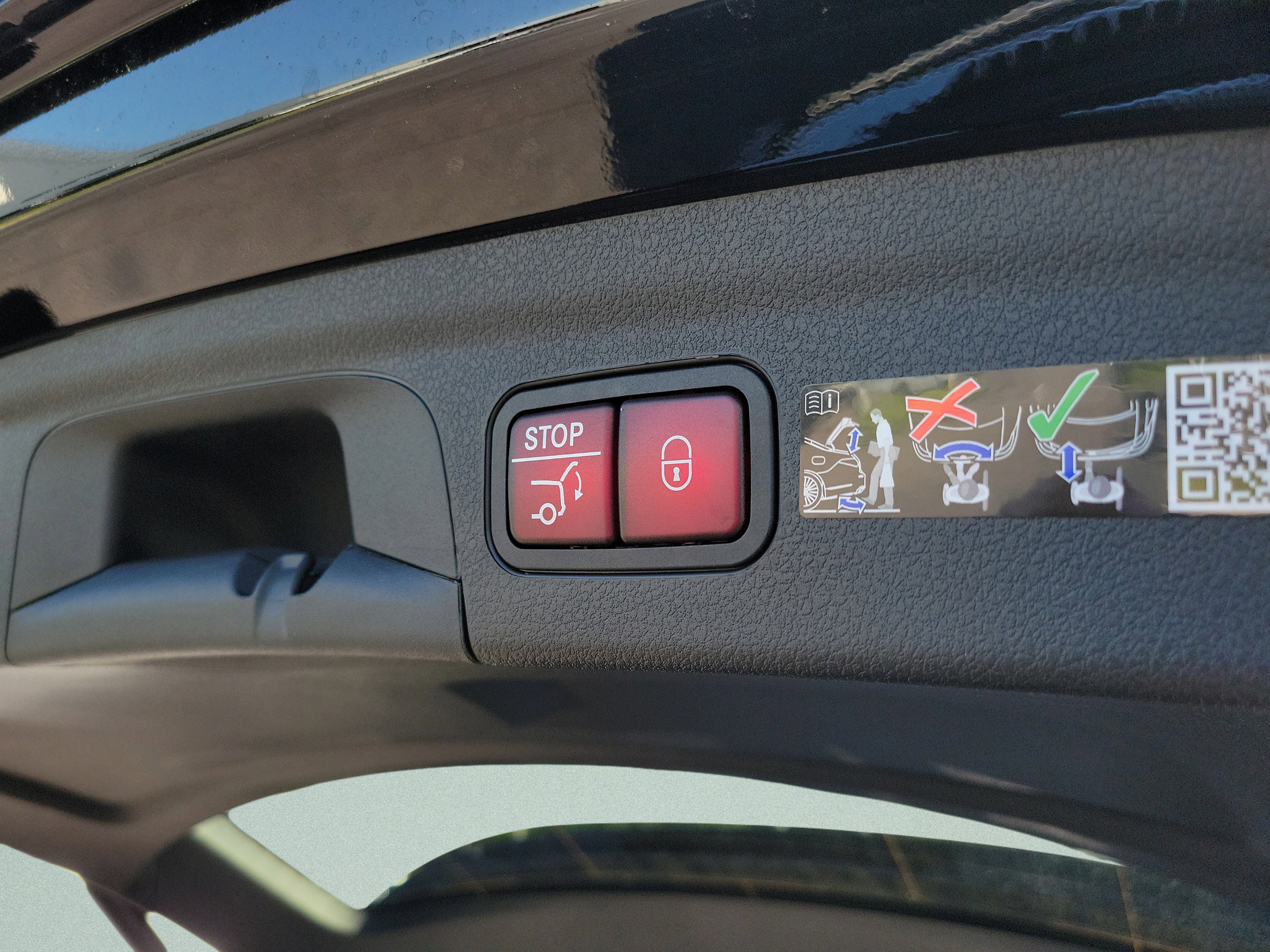 Certified 2026 Mercedes-Benz GLE 350 4MATIC image 6
