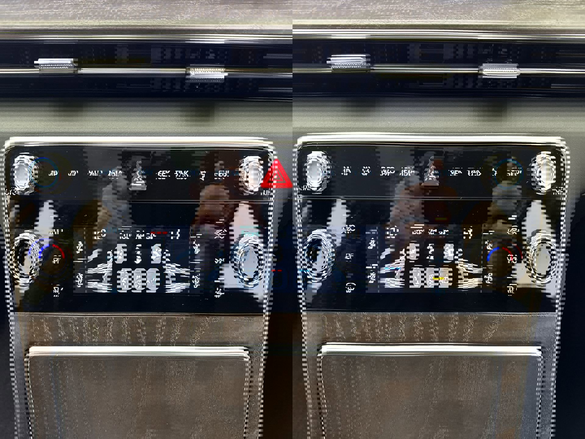 Certified 2026 Genesis GV80 3.5T Advanced image 19