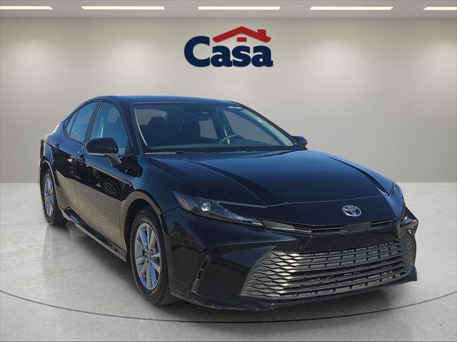 Certified 2025 Toyota Camry LE FWD image 1