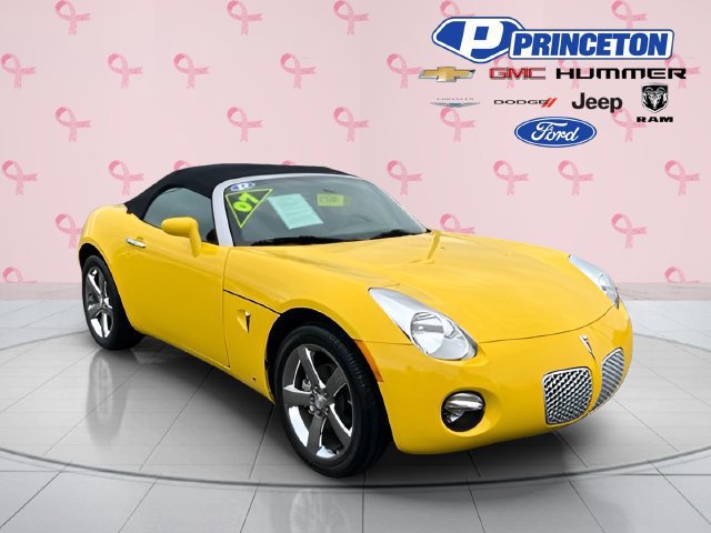 Used 2007 Pontiac Solstice Convertible w/ Premium Package RWD image 1