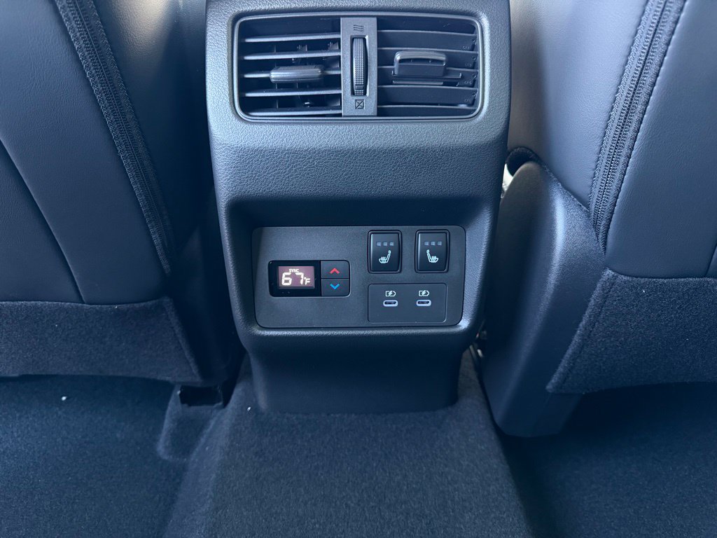New 2026 Nissan Rogue Platinum w/ Platinum Premium Package AWD/4WD image 19