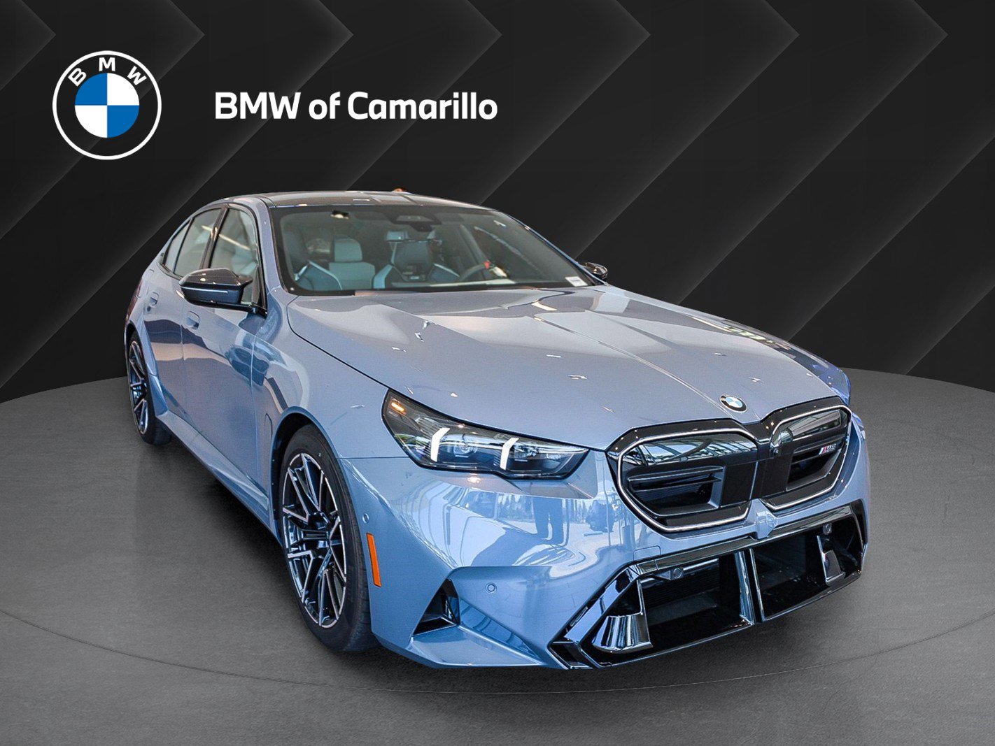 New 2026 BMW M5 w/ Carbon Package