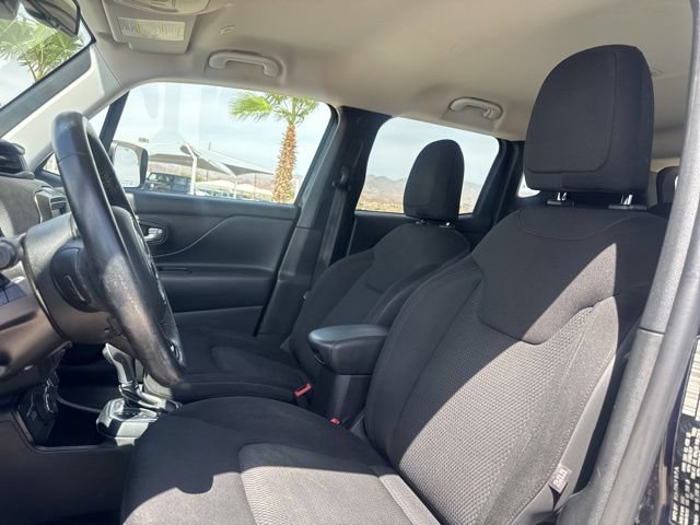 Certified 2020 Jeep Renegade Altitude AWD/4WD image 20