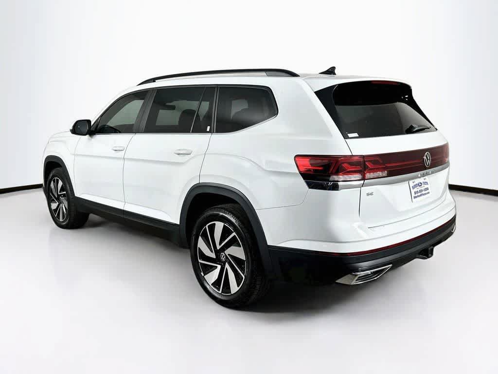 Used 2024 Volkswagen Atlas SE FWD image 4