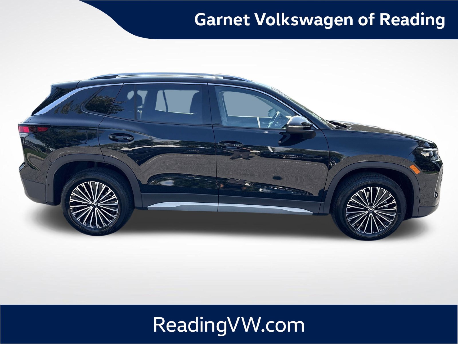 Certified 2025 Volkswagen Tiguan S AWD/4WD image 6