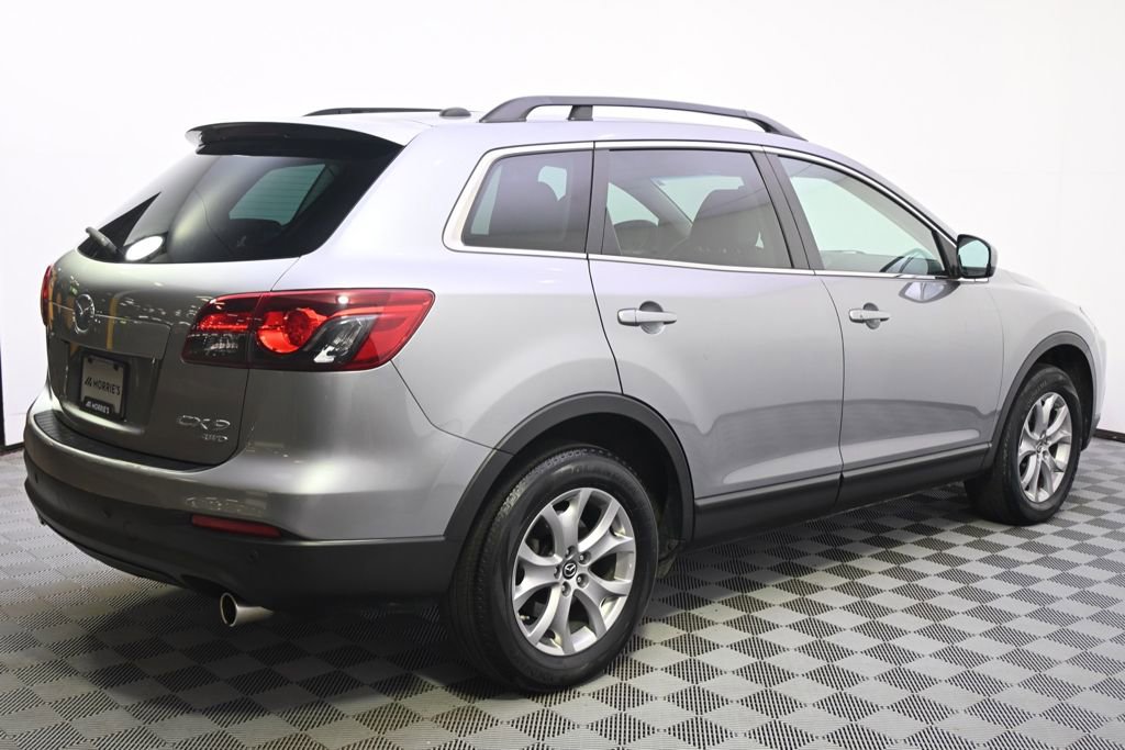 Used 2014 MAZDA CX-9 Touring w/ Touring Technology Package AWD/4WD image 4