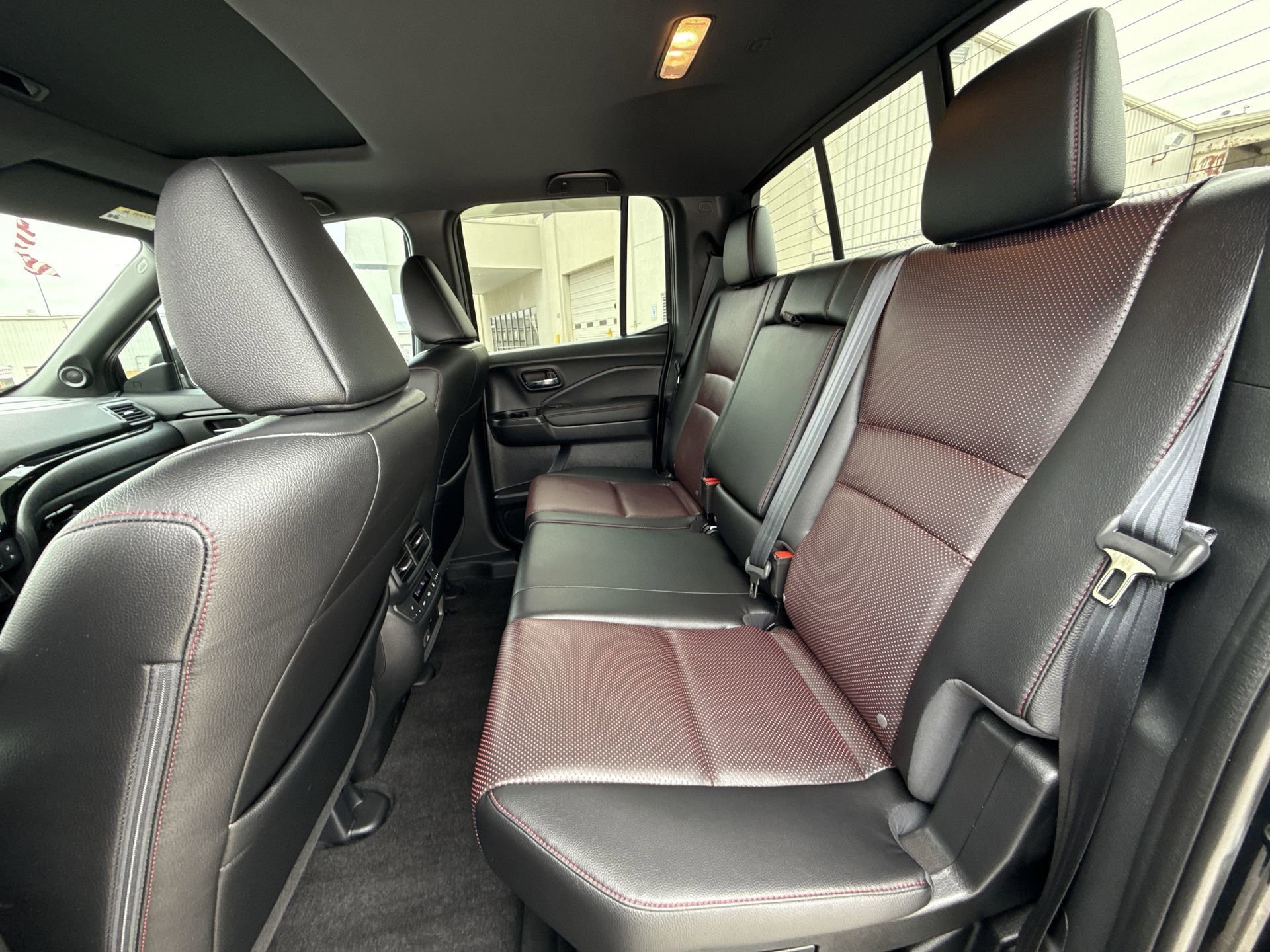 Used 2025 Honda Ridgeline Black Edition image 26