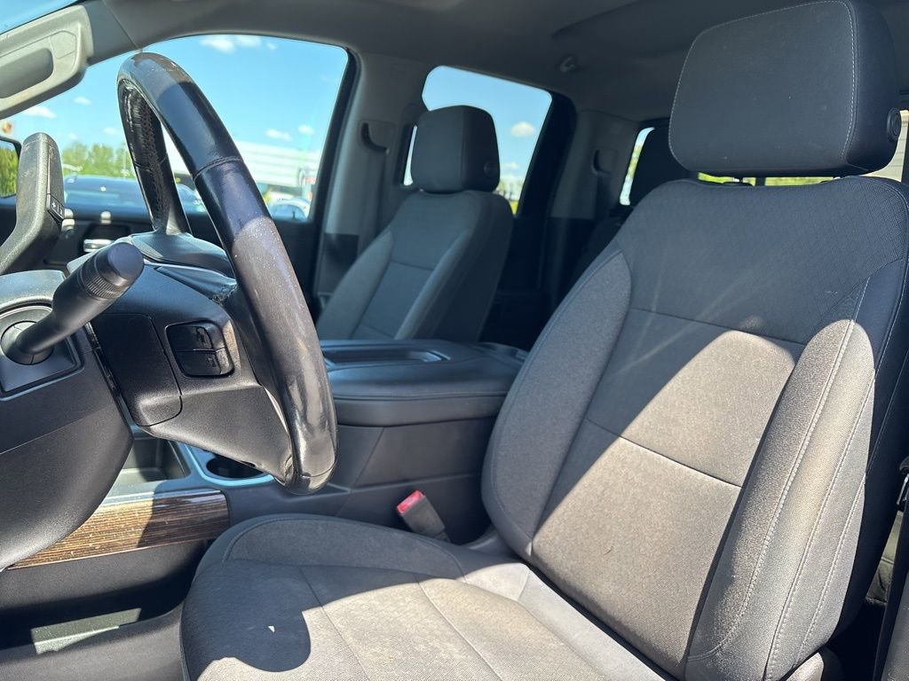 Used 2019 GMC Sierra 1500 Elevation w/ Elevation Value Package image 10