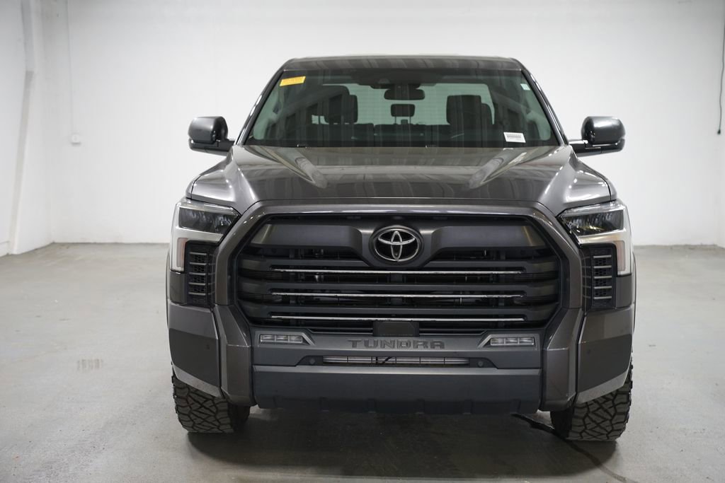Used 2022 Toyota Tundra SR5 w/ Convenience Package image 2