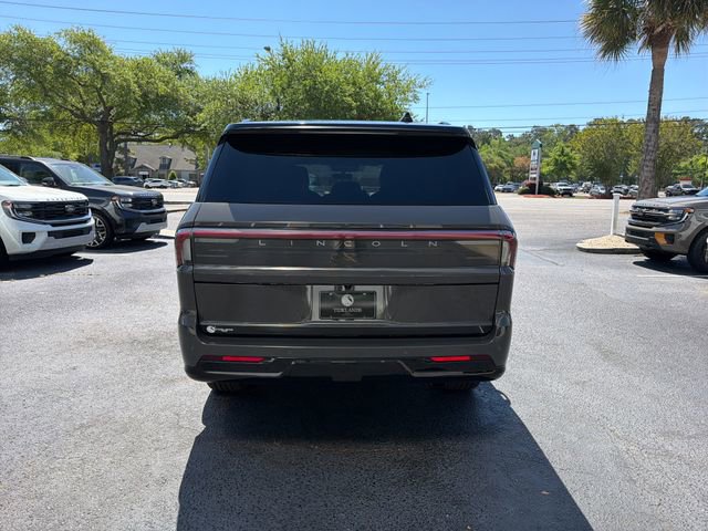 Used 2025 Lincoln Navigator Black Label AWD/4WD image 7