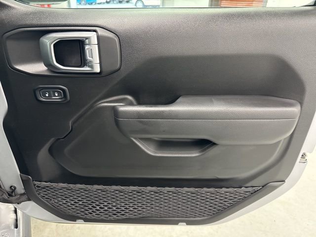 Used 2024 Jeep Wrangler Unlimited AWD/4WD image 22