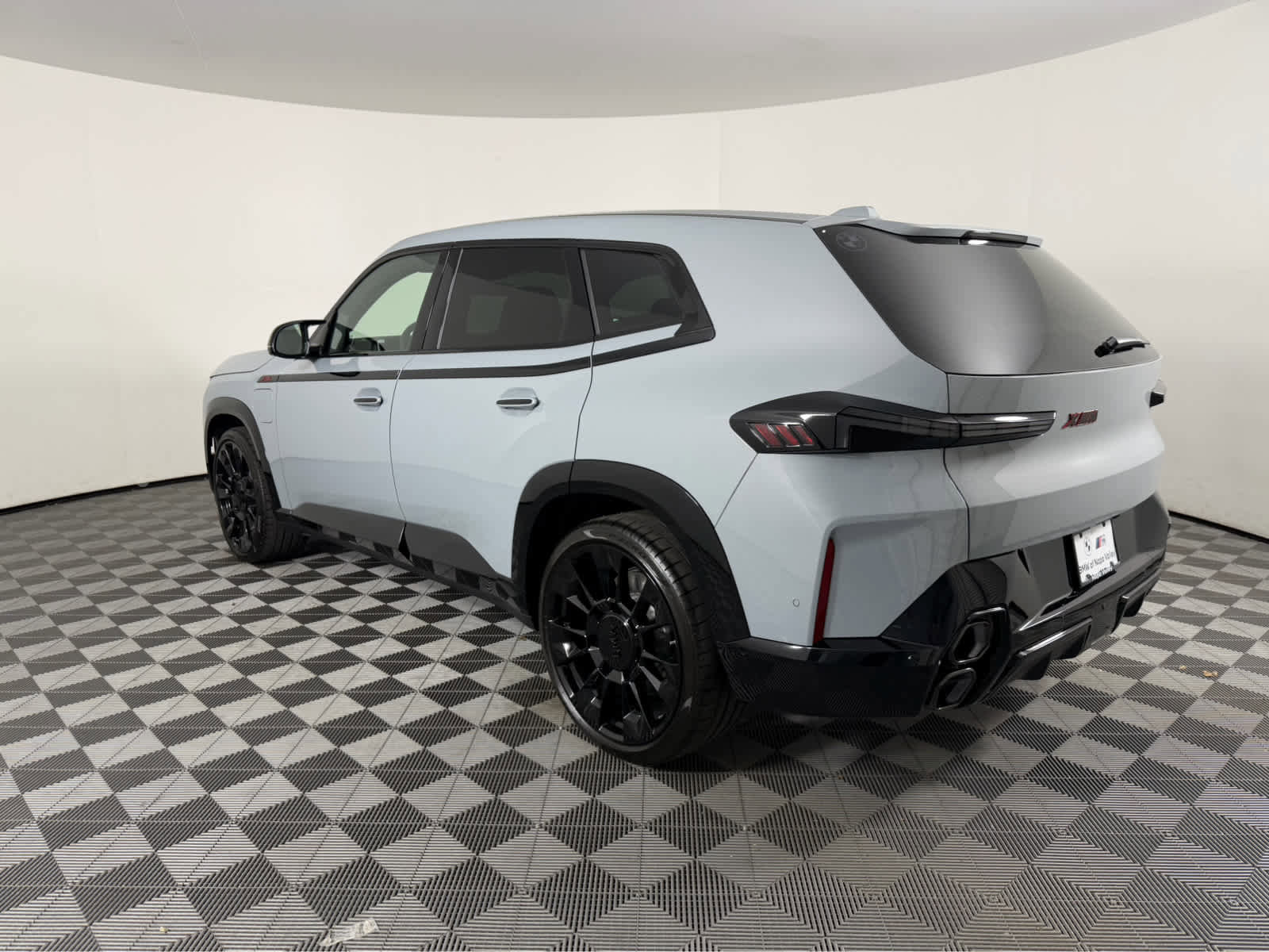 New 2026 BMW XM Label Red image 5