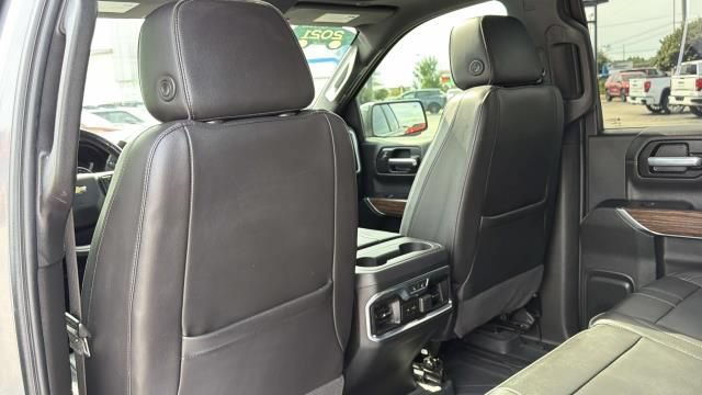 Certified 2021 Chevrolet Silverado 1500 High Country w/ Technology Package AWD/4WD image 33
