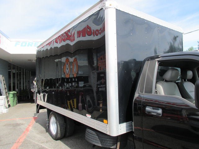 Used 2021 Ford F550 4x4 Regular Cab Super Duty w/ Power Equipment Group image 28