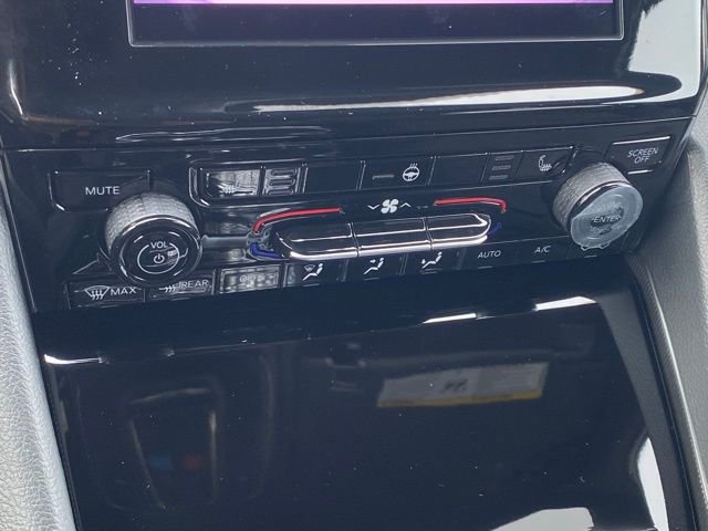 New 2025 Jeep Grand Cherokee L Altitude image 22