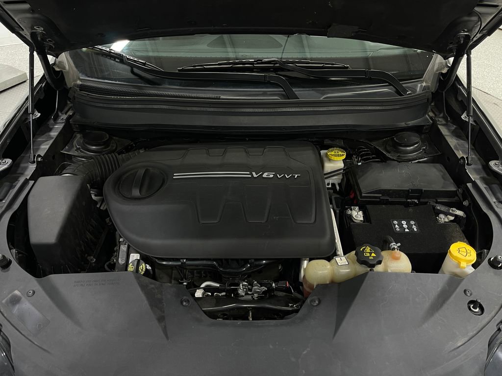 Used 2021 Jeep Cherokee Limited image 26